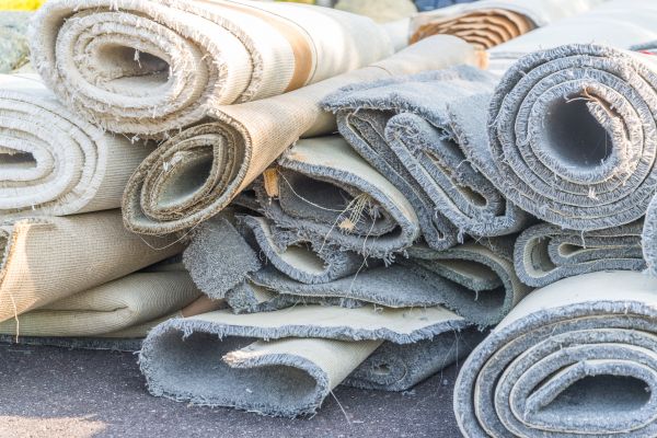 Carpet Removal Service in Saint Charles